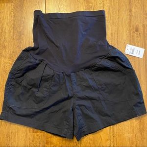 Black motherhood maternity shorts